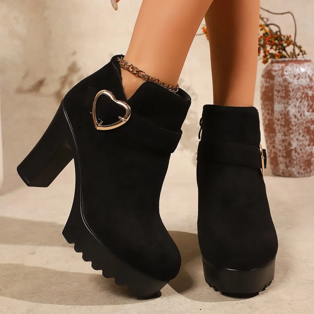 Lyzior Heart Buckle Suede Platform Ankle Boots – Women’s 2026 Luxury Thick Heel Short Boots
